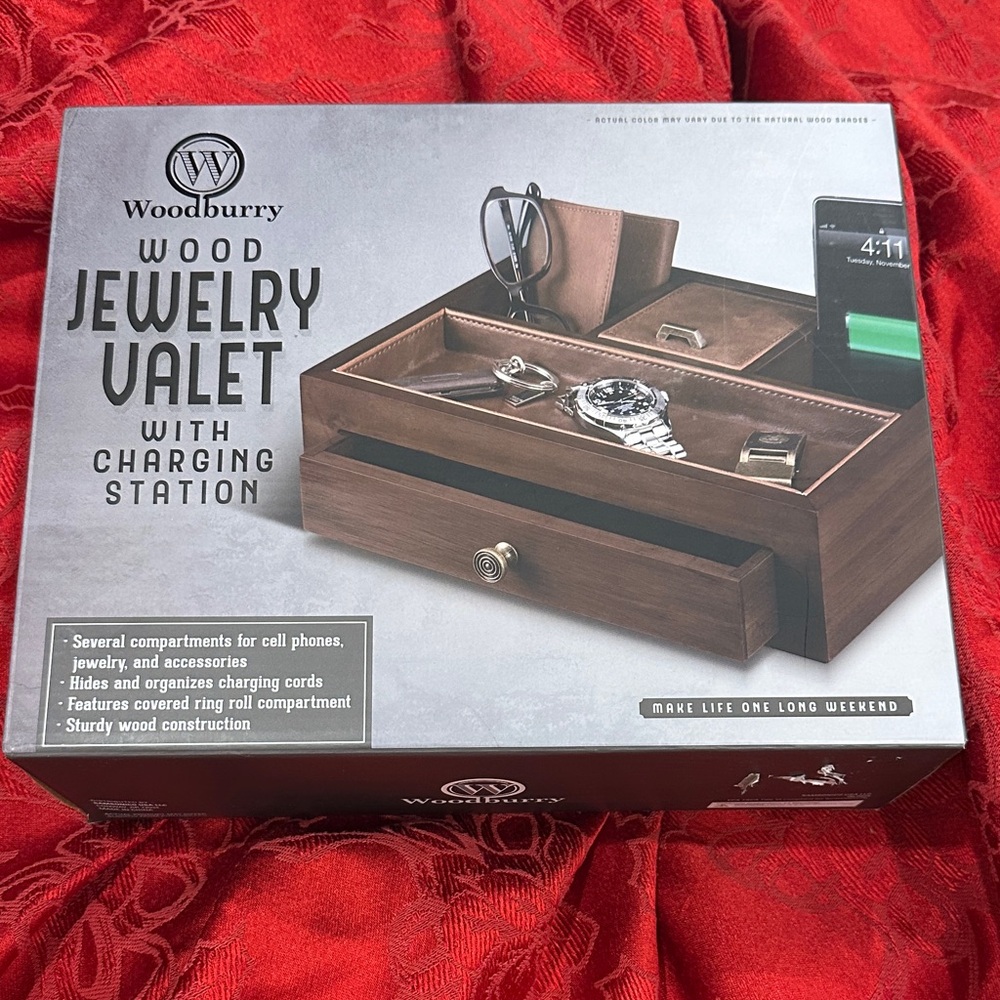 NWT Wood Jewelry Valet with Charging Station